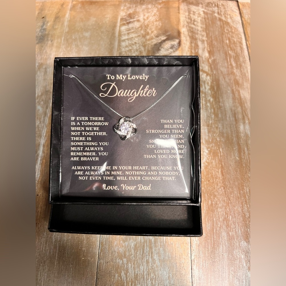 Elegant Silver Necklace for Daughter from Dad